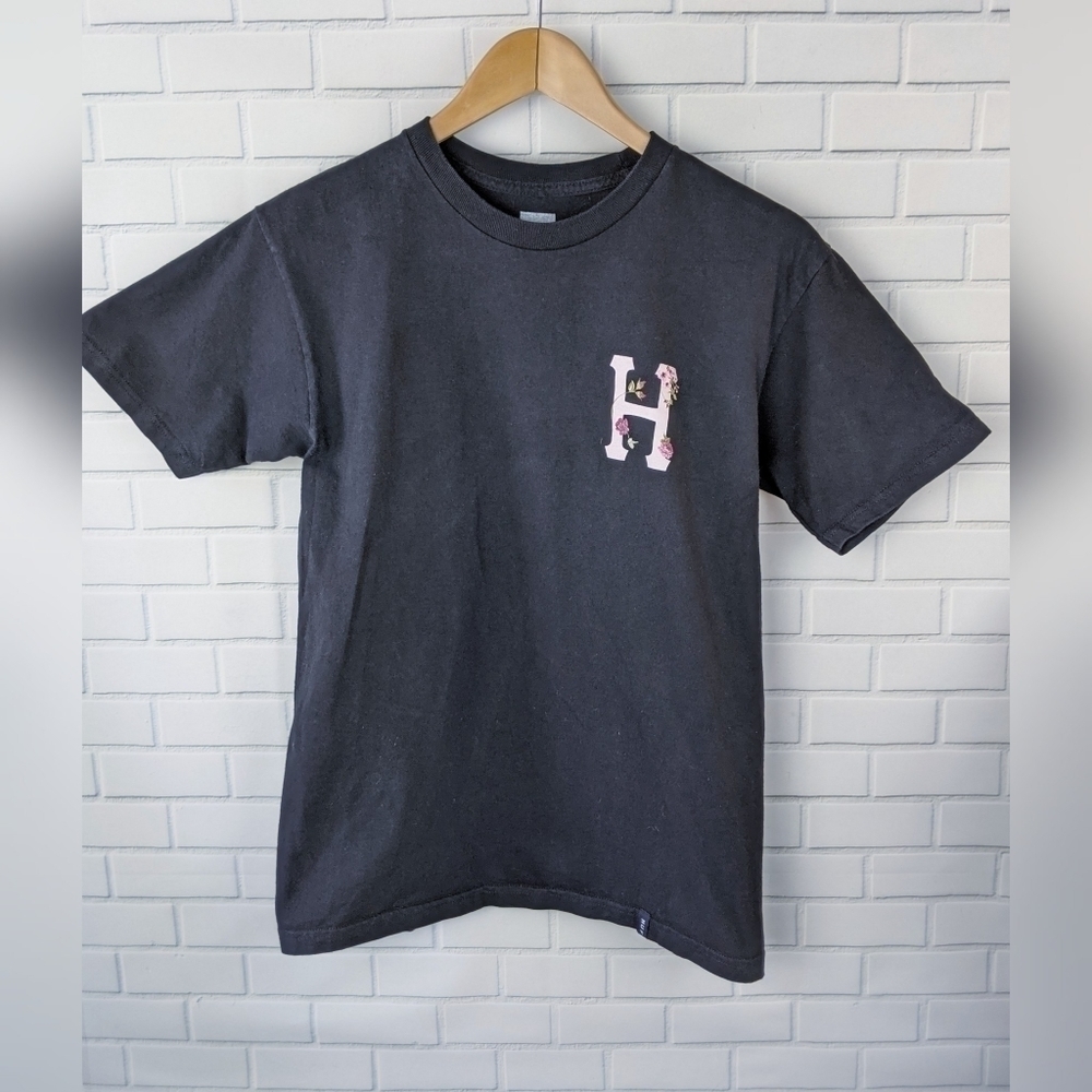 HUF Black and Pink Floral H Tee Womens‎ small